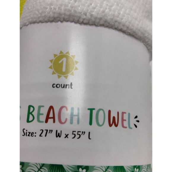 Kids Tropical Beach Towel Toucan Shark Flamingo Bath Pool 27x55 Plush Soft - Picture 3 of 3